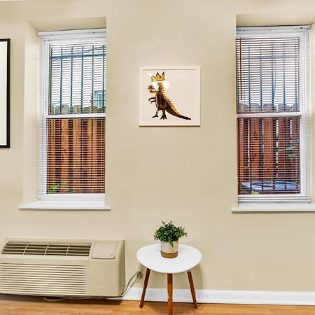 Rittenhouse Studio Apartment With Patio By Act Philadelphia Eksteriør billede