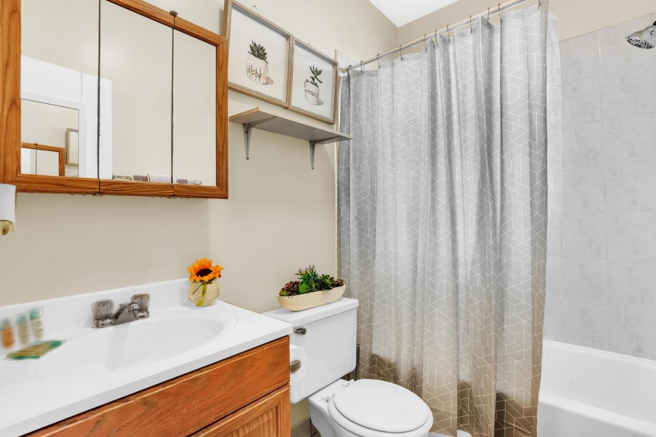 Rittenhouse Studio Apartment With Patio By Act Philadelphia Eksteriør billede